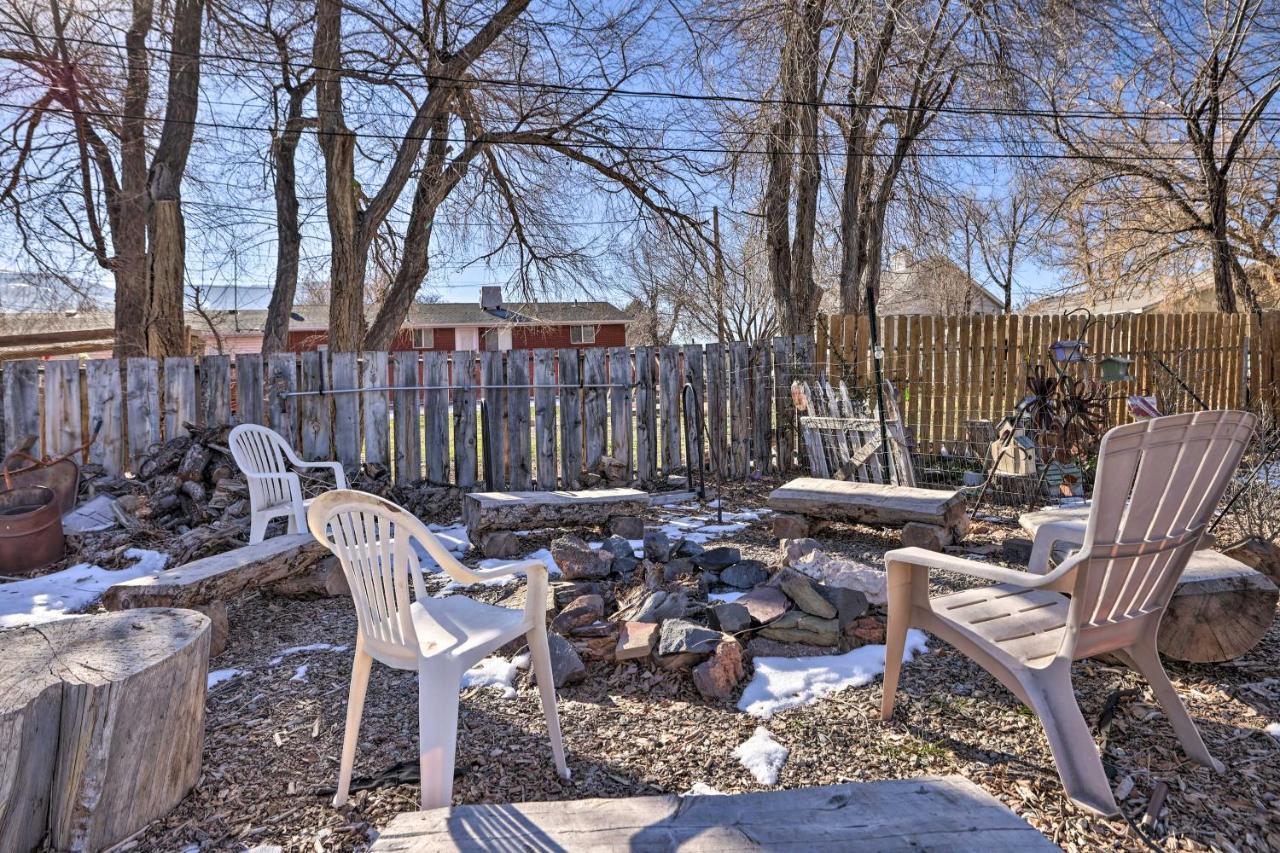 Cozy And Vintage Cedar City Apartment With Fire Pit! Dış mekan fotoğraf