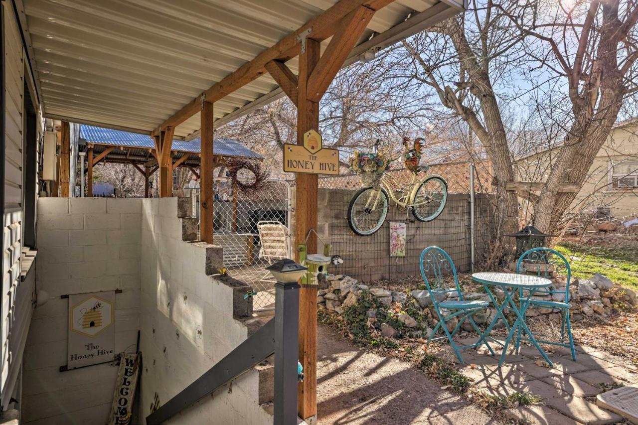 Cozy And Vintage Cedar City Apartment With Fire Pit! Dış mekan fotoğraf